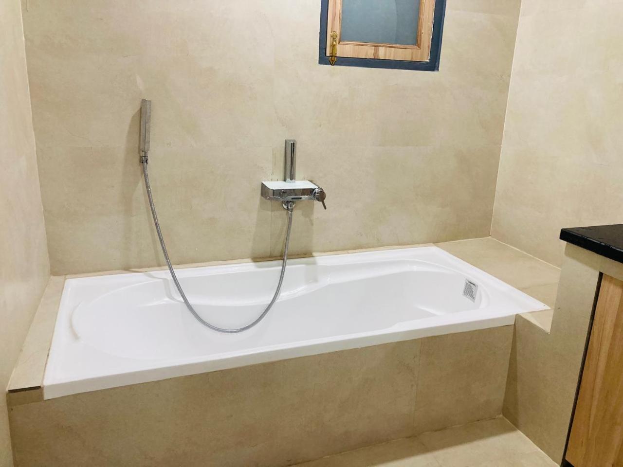 The Lavish Stay Varanasi Exterior photo
